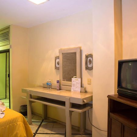 Hotel Ambassador Mérida Pokoj fotografie