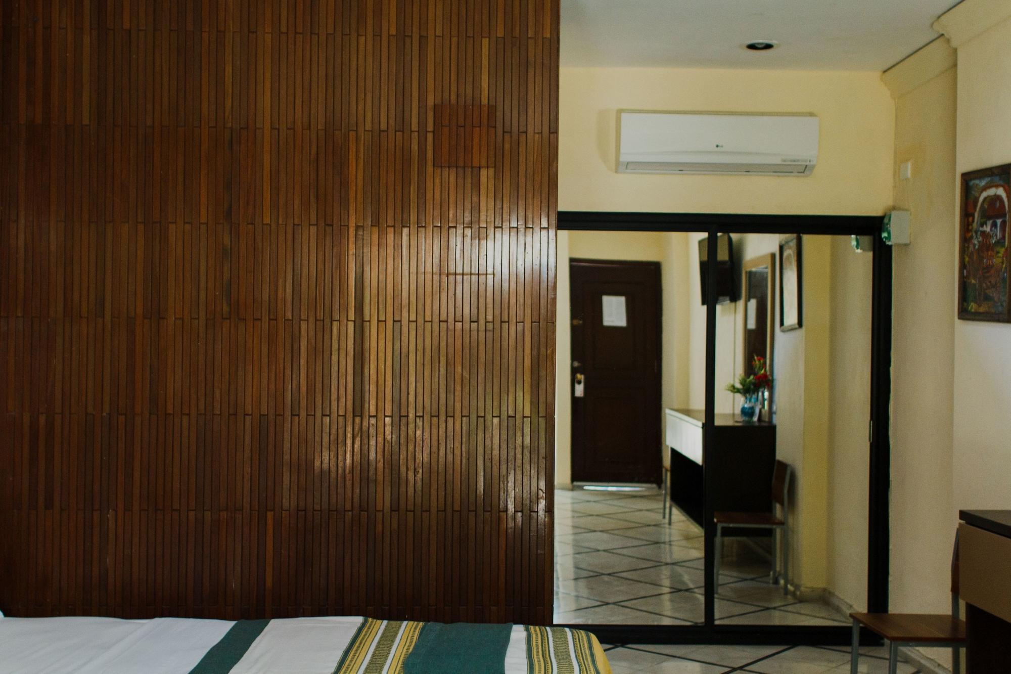 Hotel Ambassador Mérida Exteriér fotografie